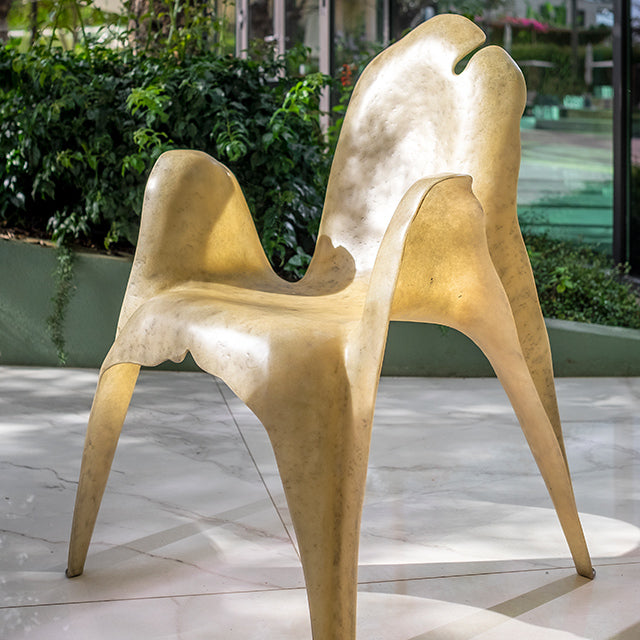 Cadeira com braços  | Design Nini Andrade Silva | ME65S